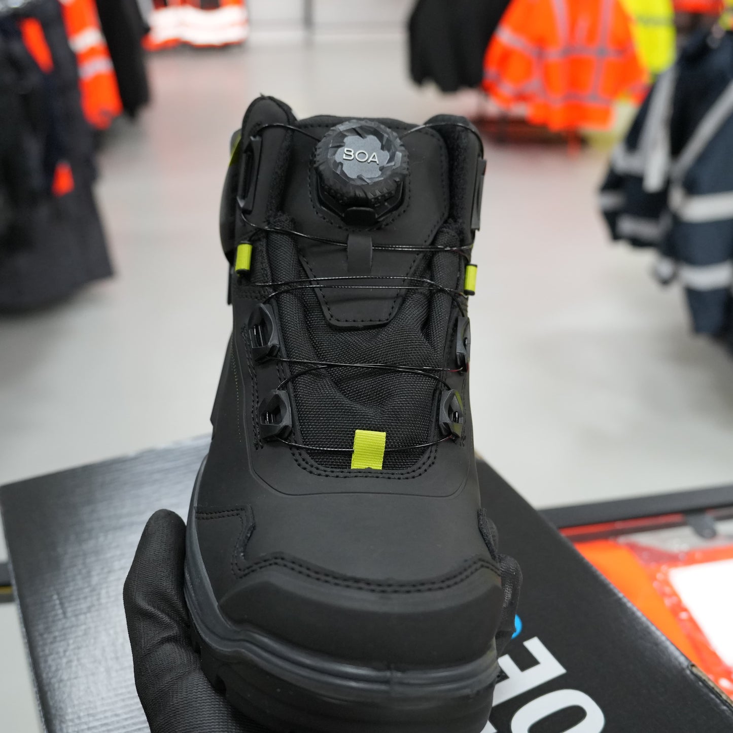 Werkschoen Bata Traxx 247