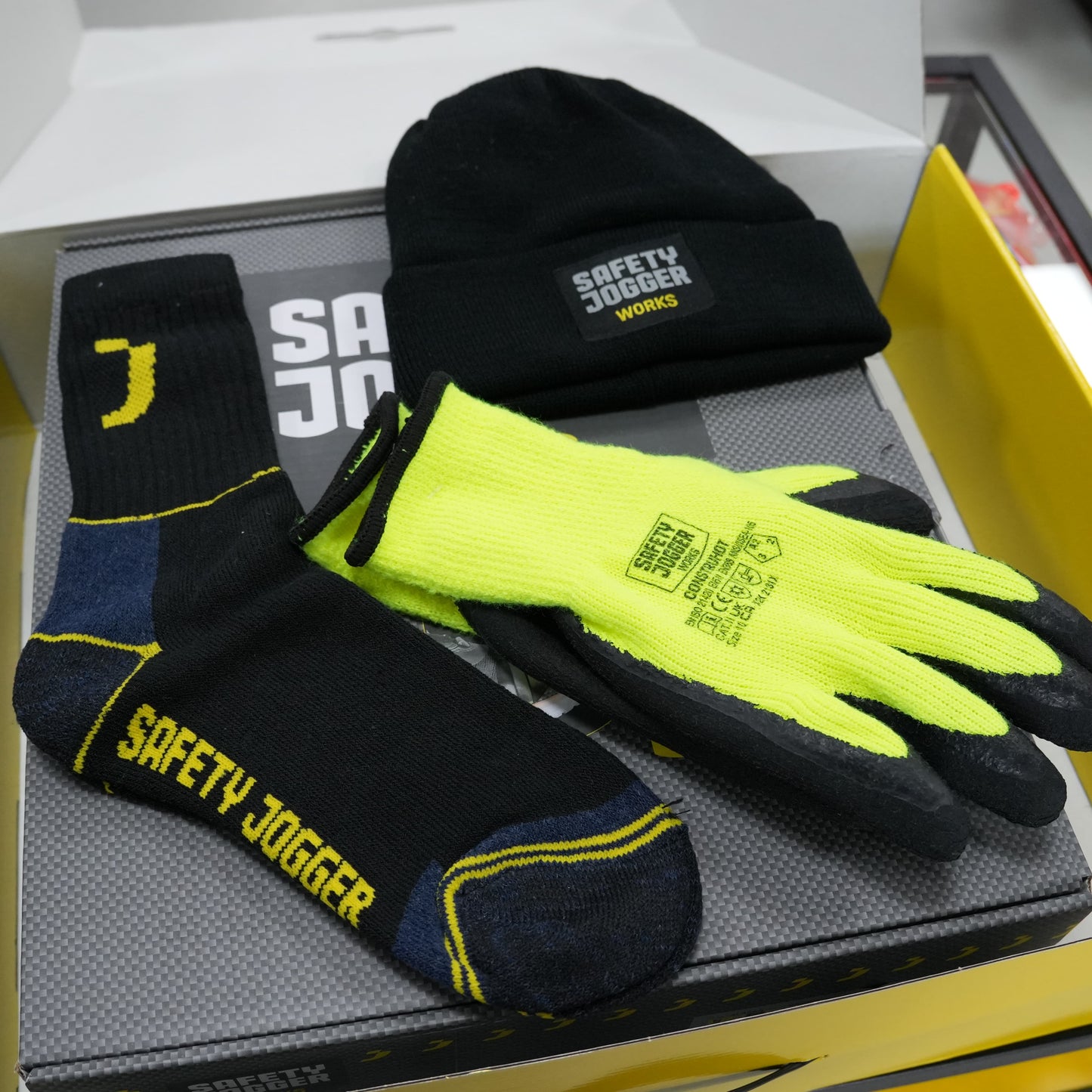 Safety jogger alaska S3 gevoerde werklaars winterbox