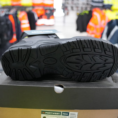 Portwest Winterlaars Stalen Lederen  S3L SC HRO CI SR Zwart FD05