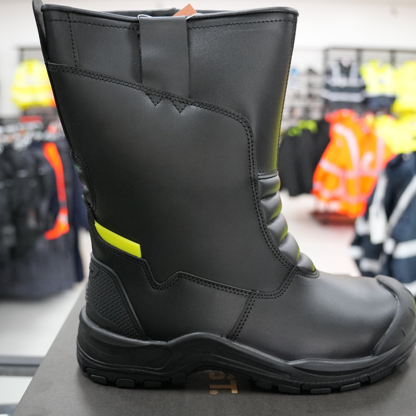 Portwest Winterlaars Stalen Lederen S3L SC HRO CI SR Zwart FD07