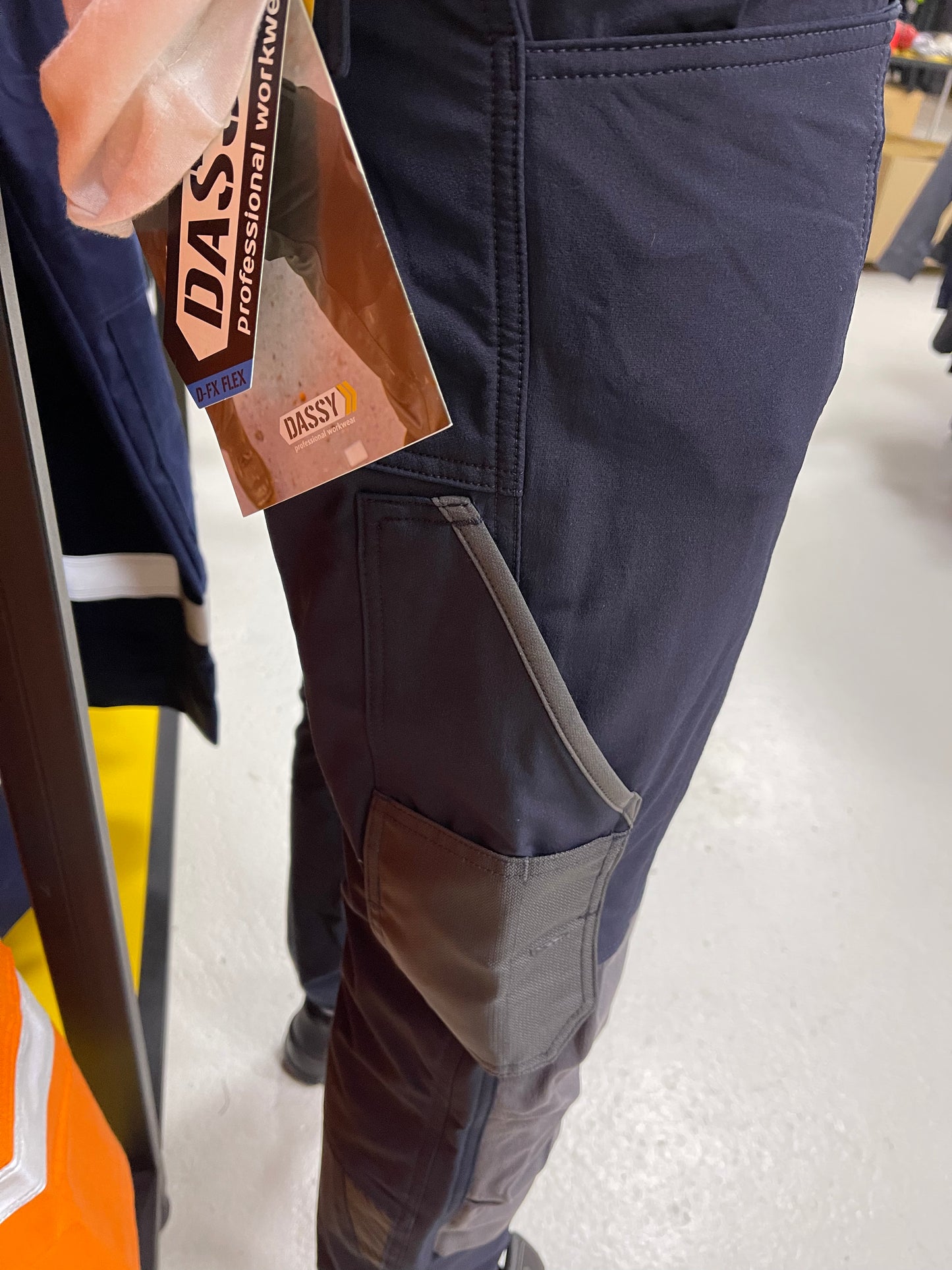 Dassy Impax 4Way SuperFlex Stretch Werkbroek Met Kniezakken Cordura Slimfit